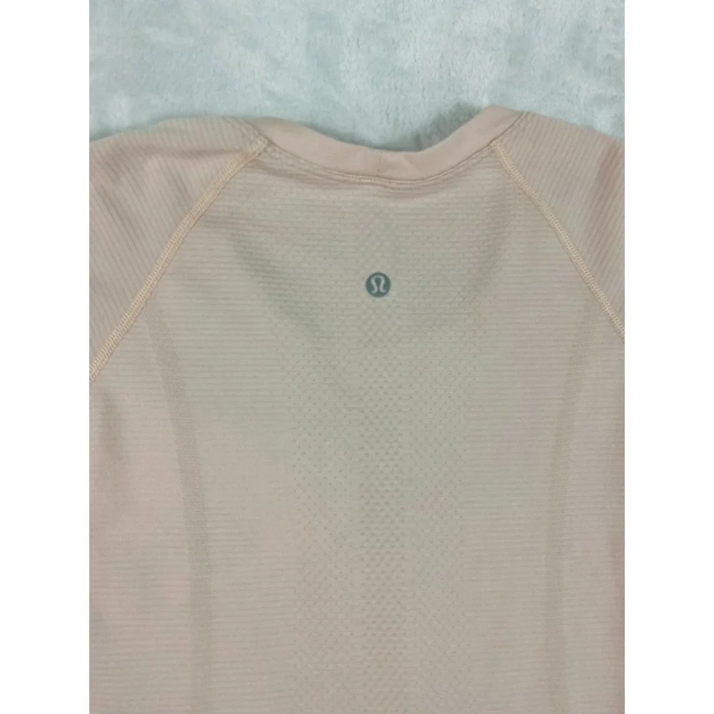 Lululemon Swiftly Tech Short Sleeve Shirt 2.0 Women Sz 8-10 Pink Short Sleeve